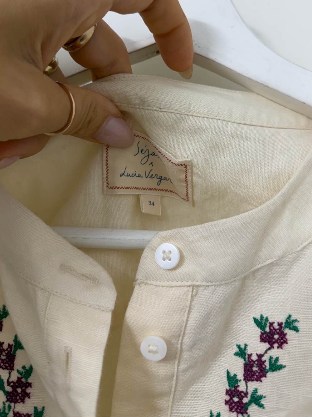 Sezane Elvio Shirt x Lucia Vergara - Picture 5 of 8